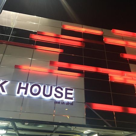 S.K.Airport Chiang Mai Hotel Eksteriør billede